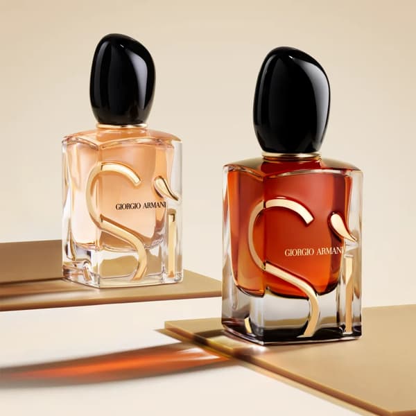 Naisten hajuvesi Armani Sì Parfum