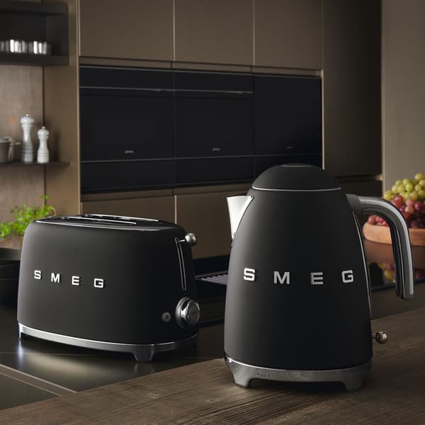 SMEG KLF03BLMEU Kedel, Mat Sort