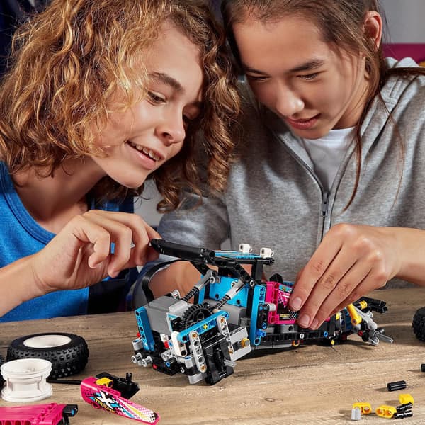 LEGO Technic Terrængående buggy (42124)