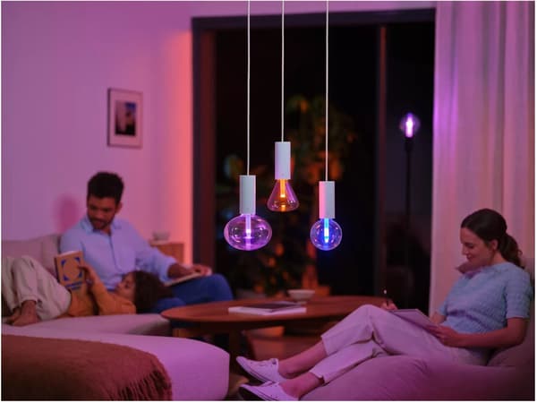 Smart LED-lampa PHILIPS HUE 929003151101 6.8W E27 Bluetooth, ZigBee