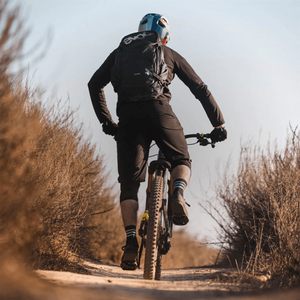 EVOC FR Trail E-Ride Macaskill rygsæk