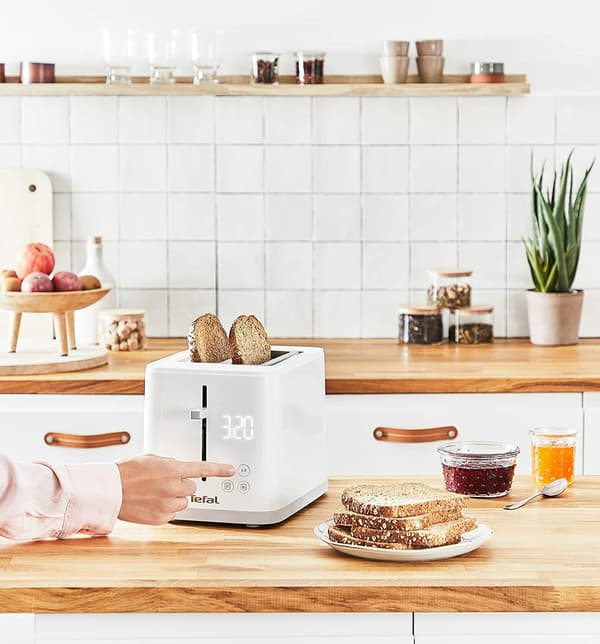 Leivänpaahdin TEFAL Sense TT693110