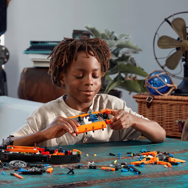 LEGO Technic Räddningssvävare (42120)