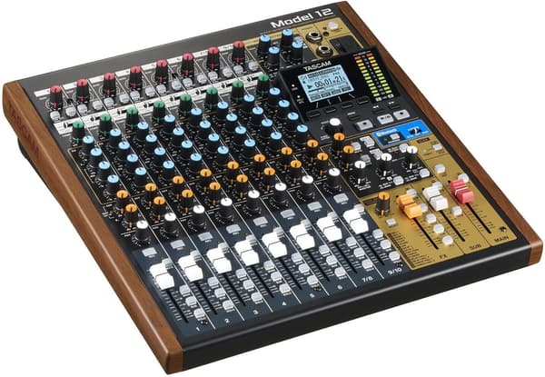 Tascam Model 12 digital-mixer