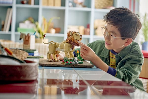 LEGO Creator 31386 – Vilda djur: ståtlig lejon