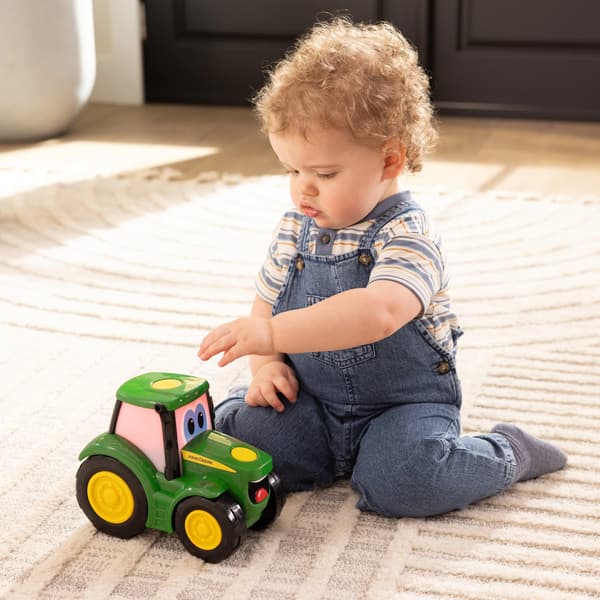 John Deere Ljus & Ljud, Johnny Traktor