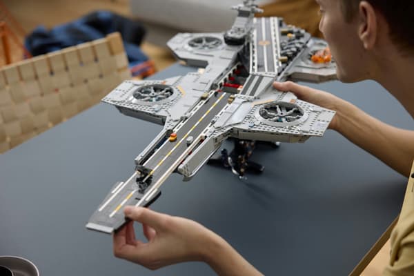 LEGO Marvel 76354 SHIELD:s helikopterfarkost