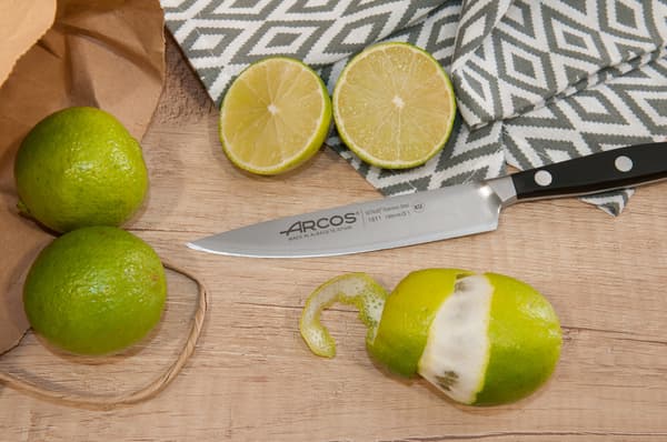 Arcos Manhattan smedet grøntsagskniv, 13cm