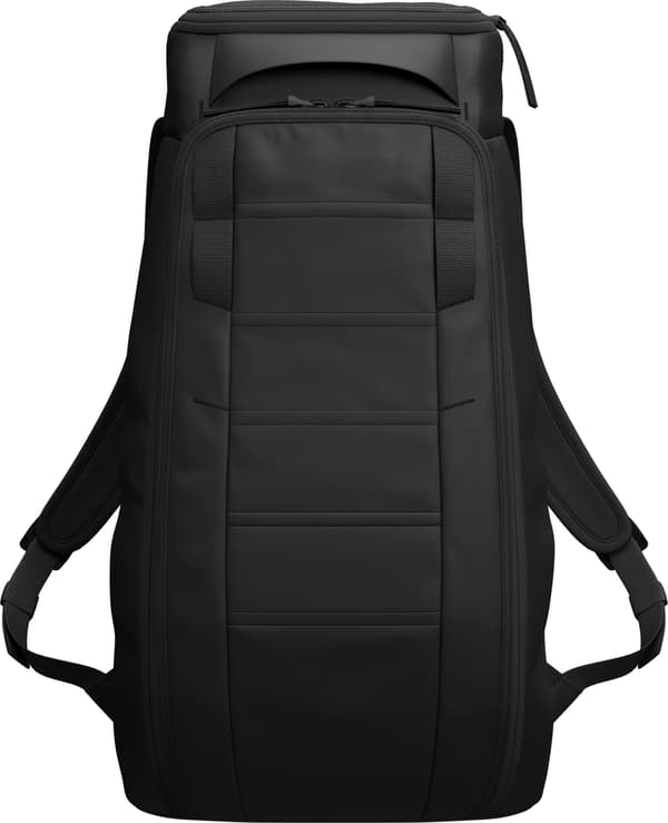 Db Hugger Backpack 20L -ryggsäck, black out