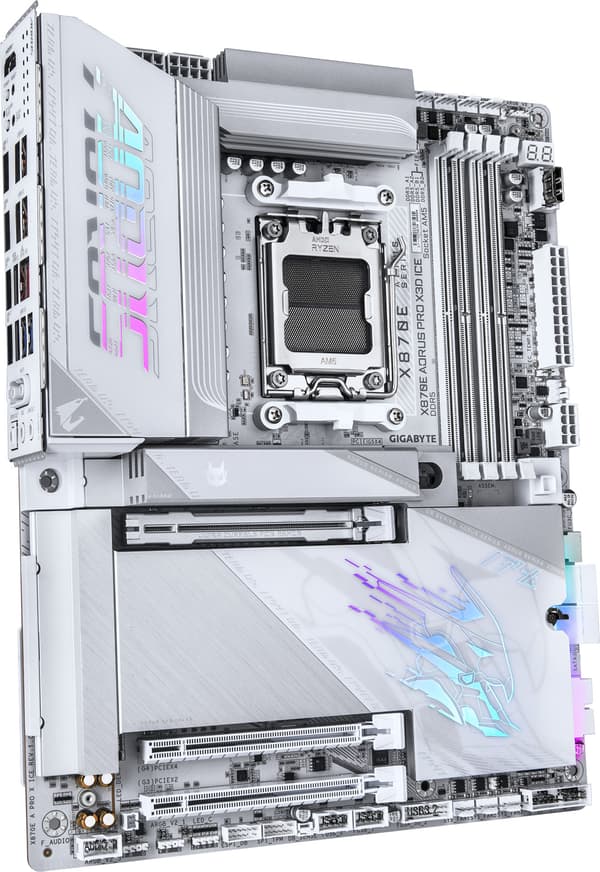 Gigabyte X870E AORUS PRO X3D ICE ATX-moderkort