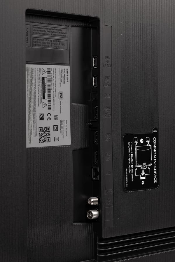 Samsung 85" QN70H – 4K QD Edge Mini-LED TV