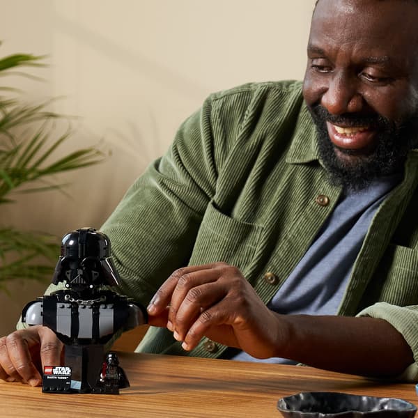 LEGO Star Wars 75439 - Darth Vaders byst