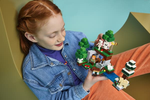 LEGO Minecraft 21593 - Det första nattens äventyr