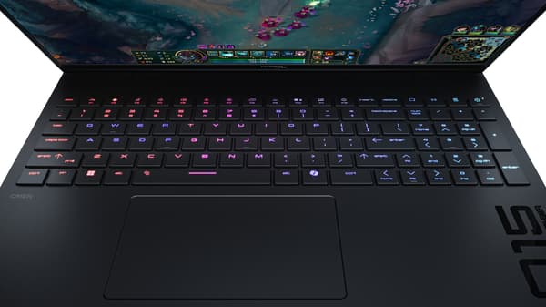 HyperX OMEN 15-ga0008no 15,3" speldator, Windows 11 Home (D6QS1EA)