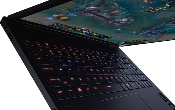 HyperX OMEN 15-ga0008no 15,3" speldator, Windows 11 Home (D6QS1EA)