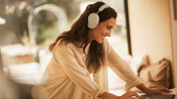 Jabra Evolve3 85 LINK390C trådlöst headset, MS, varmgrå