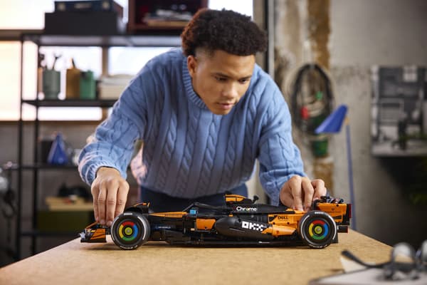LEGO Technic 42228 McLaren MCL39 F1® bil