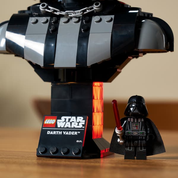 LEGO Star Wars 75439 - Darth Vaders byst