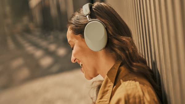 Jabra Evolve3 85 LINK390C trådlöst headset, MS, varmgrå