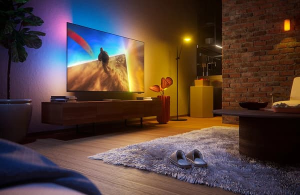 Philips 55" PQS8701 – 4K QLED Ambilight-TV
