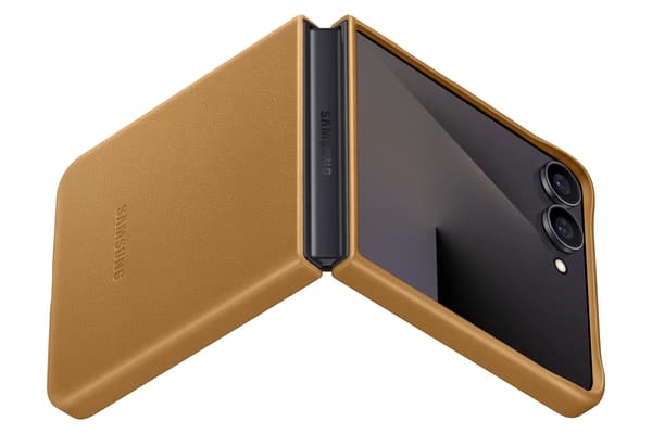 Samsung Z Flip7 Kindsuit Case Camel skyddsfodral