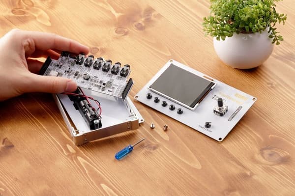 Korg Nu:Tekt NTS-2 gör-det-själv-oscilloskop