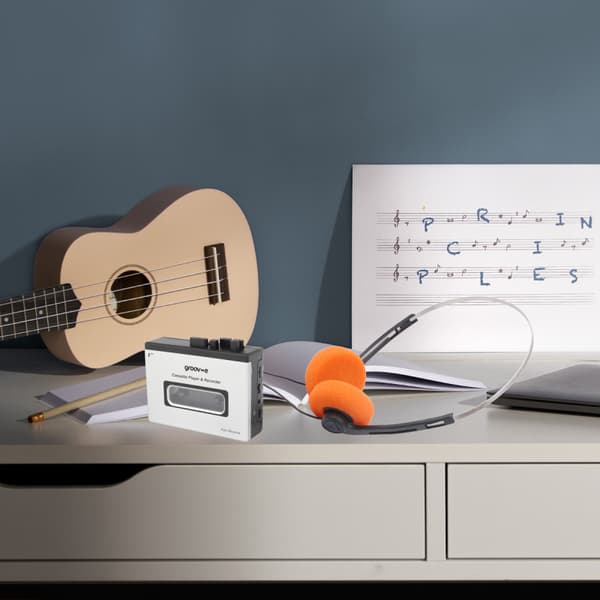Groov-e PS530SR bärbar kassettbandspelare med Bluetooth