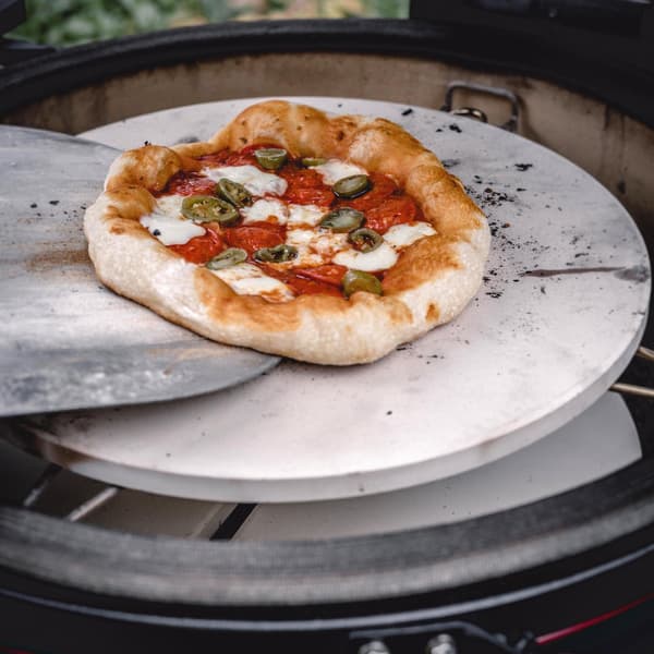 Kamado Joe Classic Joe pizzasten