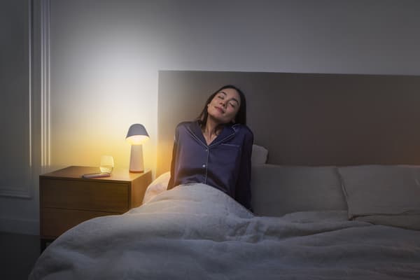 Philips Hue Twilight nattduksbordslampa, vit