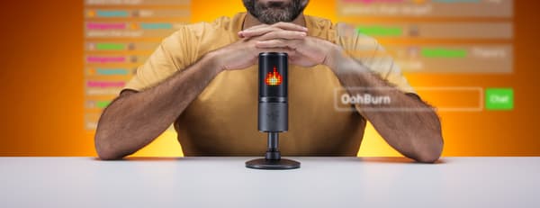 Razer Seiren Emote -mikrofon USB-port