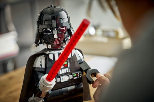LEGO Star Wars 75461 Stor Darth Vader-minifigur