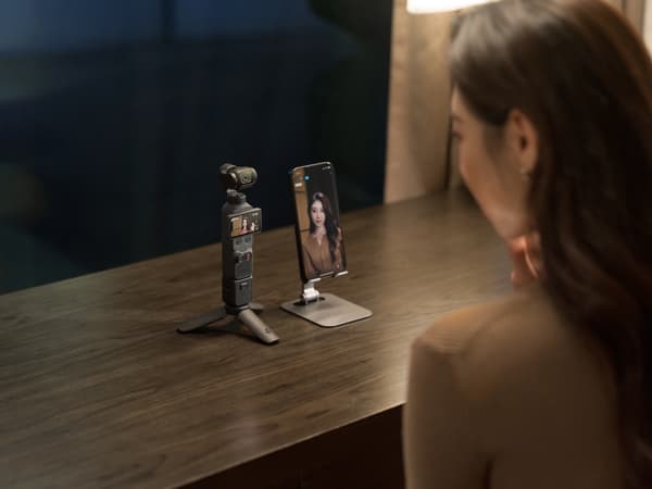 DJI Osmo Pocket 4 Creator Combo videokamera