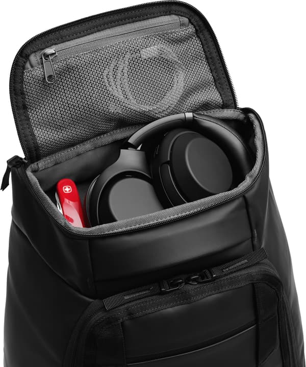 Db Hugger Backpack 30L -ryggsäck, black out