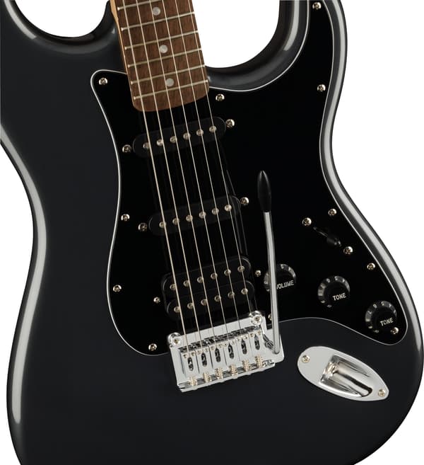 Fender Squier Affinity Series Stratocaster HSS Pack -gitarrpaket, Charcoal Frost Metallic