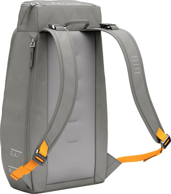Db Hugger Backpack 20L -ryggsäck, sandgrå