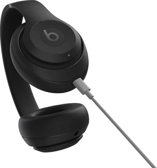 Beats Studio Pro trådlösa hörlurar, svart