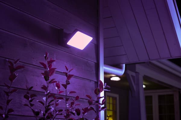 Philips Hue Discover Outdoor smartlygte, sort, 2300 lm