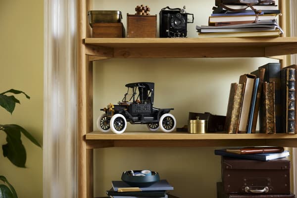 LEGO Icons 11376 Ford Model T