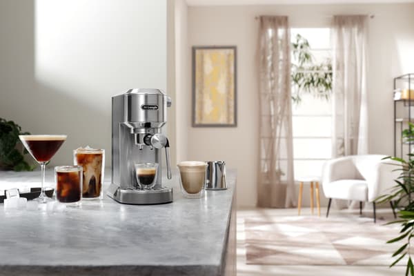 DeLonghi Dedica Duo espressomaskin EC890.WI