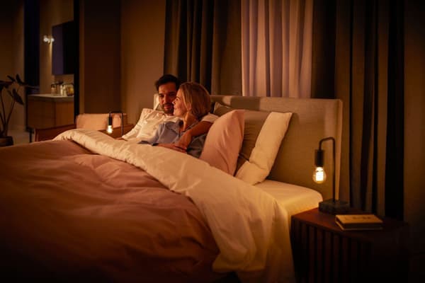 Philips Hue White Ambiance Filamet, E27, 3 st