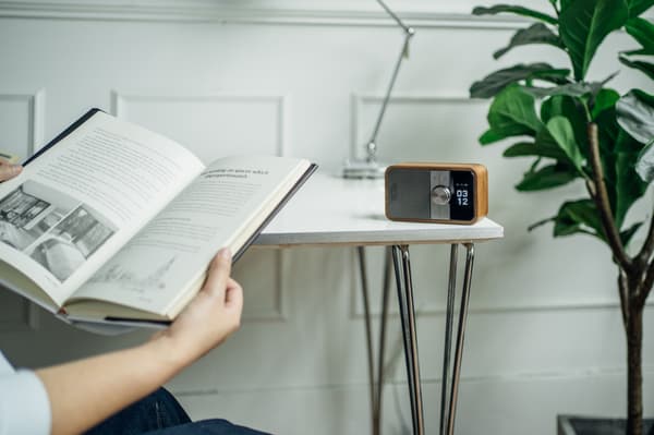 Sangean DDR-8 Bluetooth-radio, valnöt