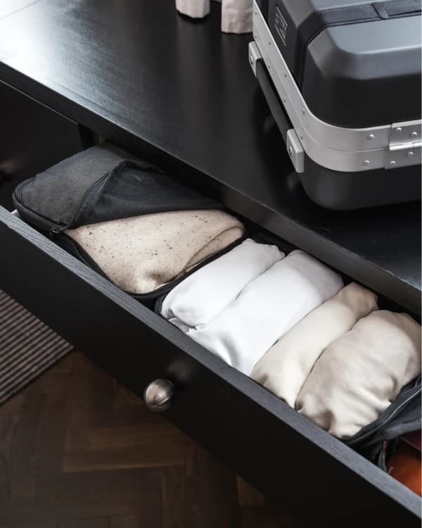 Db Essential Packing Cube L -packpåse, black out