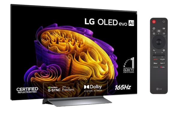 LG 48" OLED evo G6 – 4K TV med stativ