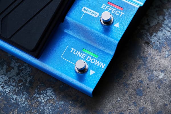 Boss XS-100 Poly Shifter pedal