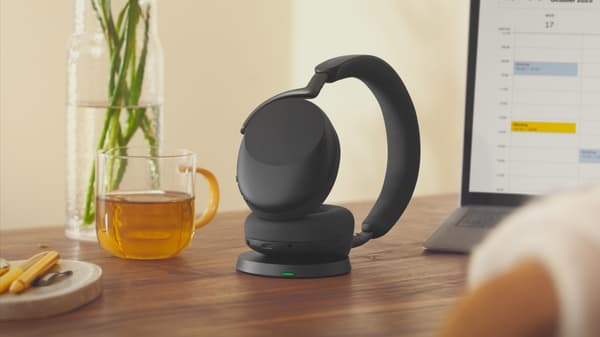 Jabra Evolve3 85 LINK390A trådlöst headset + dockningsstation, MS, svart