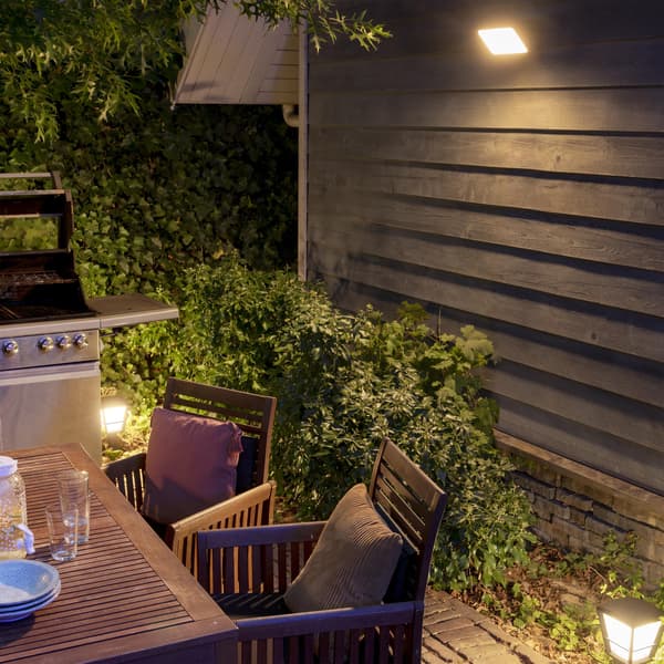 Philips Hue Discover Outdoor smartlygte, sort, 2300 lm