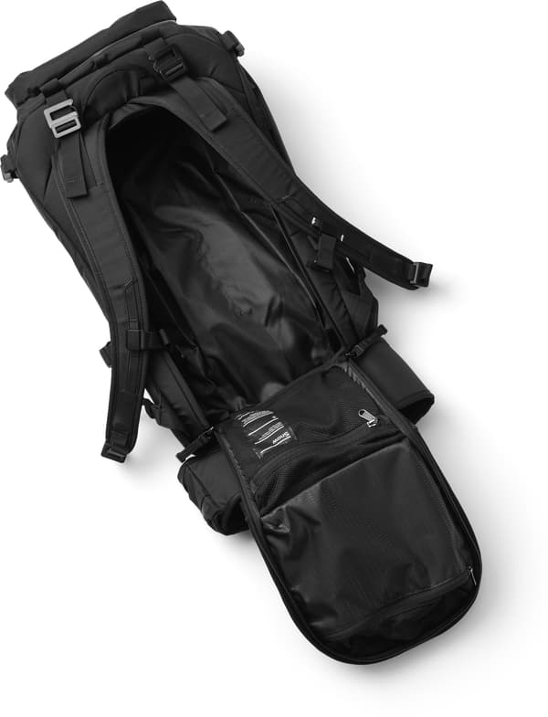 Db Snow Pro Backpack 25L -ryggsäck, black out