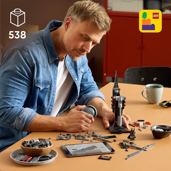 LEGO Icons 11373 Sagan om ringen: Saurons hjälm