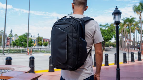 Targus Pro-Tek 16" Tech datorryggsäck, svart