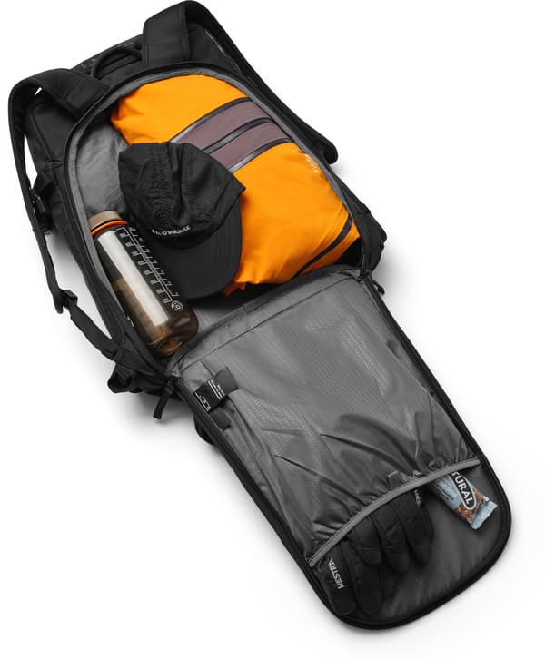 Db Backcountry Backpack 25L -ryggsäck, black out